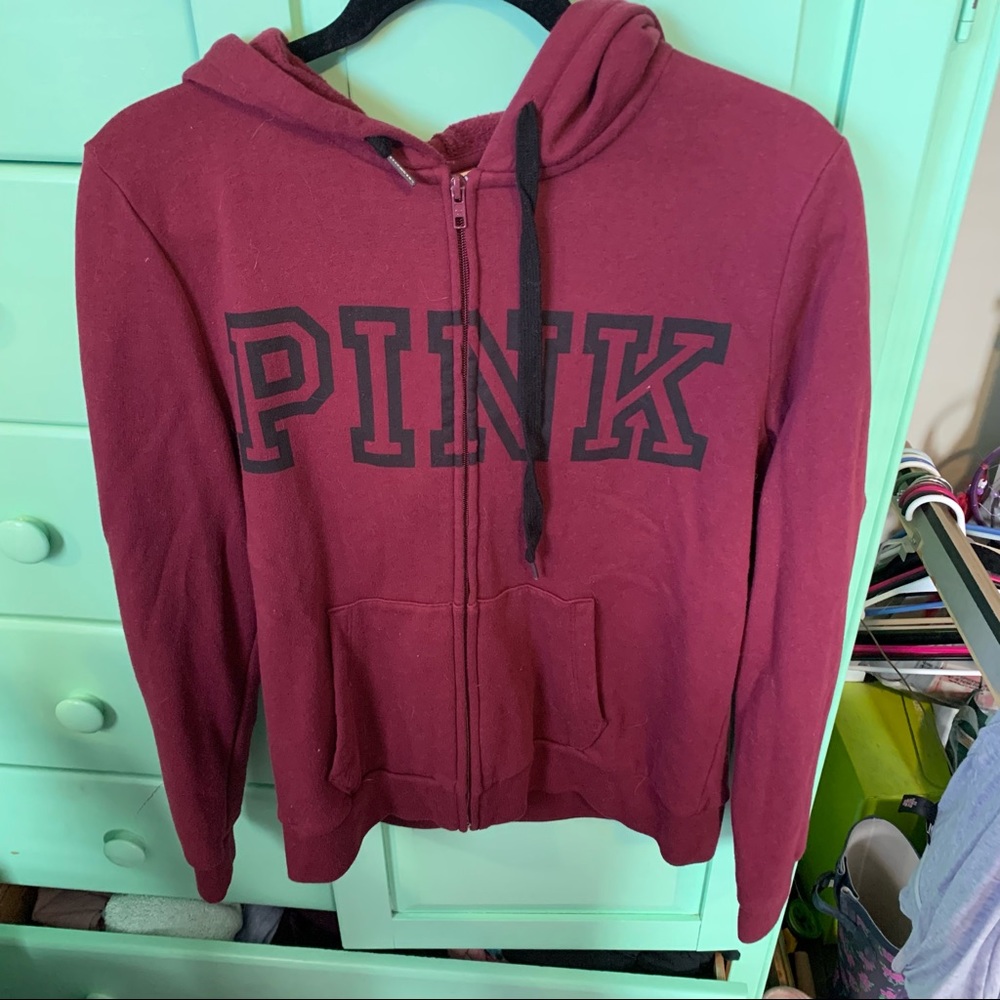 EUC L VS Pink zip up